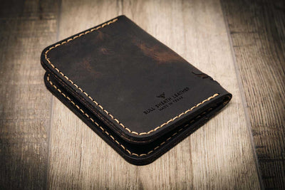 Engraved Wallets for Men - Why You Need One?