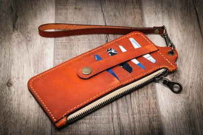 Aledo Zip Wallet - Orange Bull Sheath Leather
