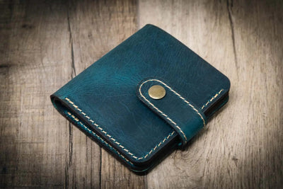 Glory Snap Bifold Wallet -Aqua Bull Sheath Leather