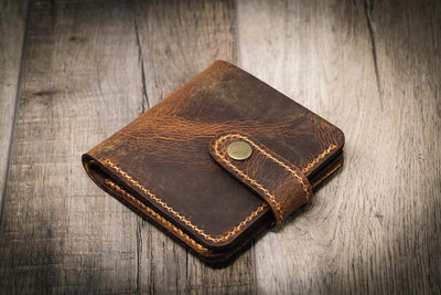 Glory Snap Bifold Wallet - Walnut Bull Sheath Leather