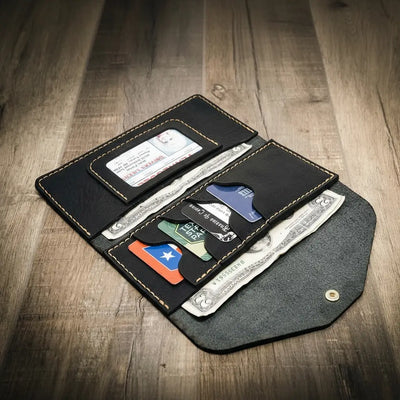 Sugar Land Clutch Wallet - Black Bull Sheath Leather
