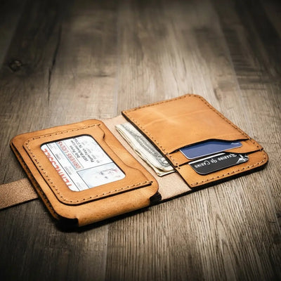 Badge Vertical Wallet - Saddle Tan