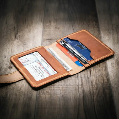 Victory Ladies Minimalist Wallet - Saddle Tan