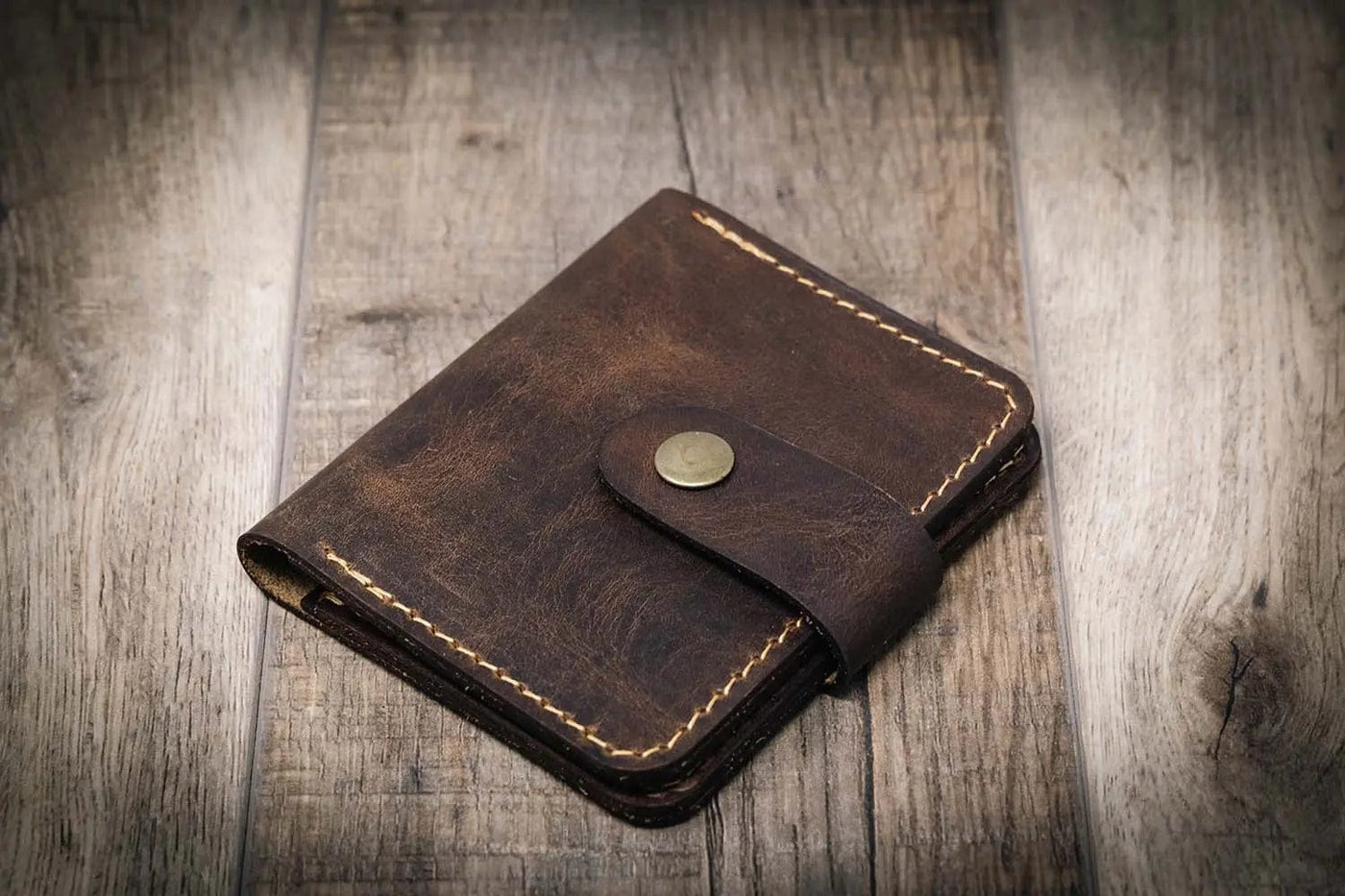 Victory Ladies Minimalist Wallet - Walnut Bull Sheath Leather