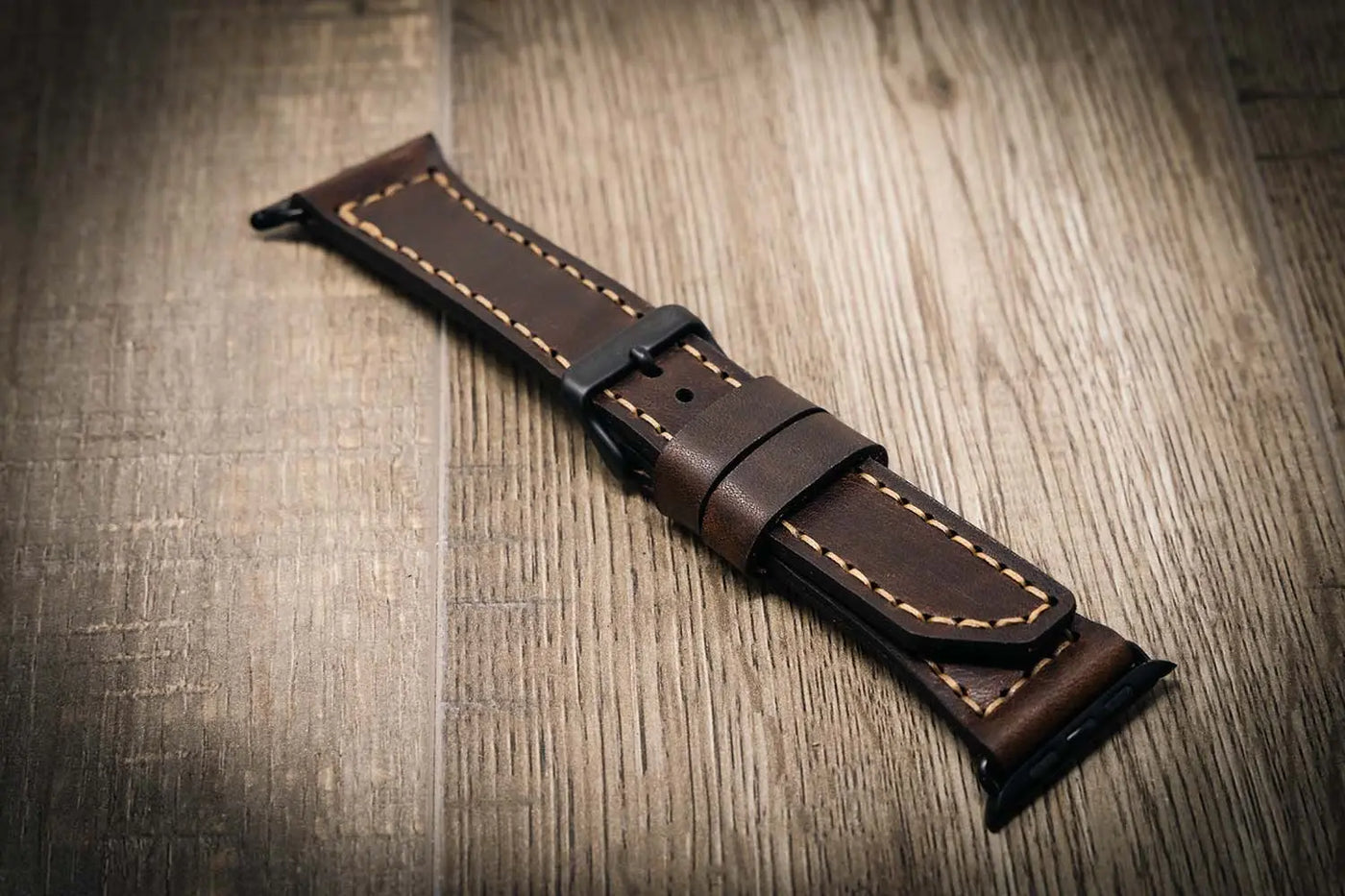 Leather Apple Watch Strap - Walnut