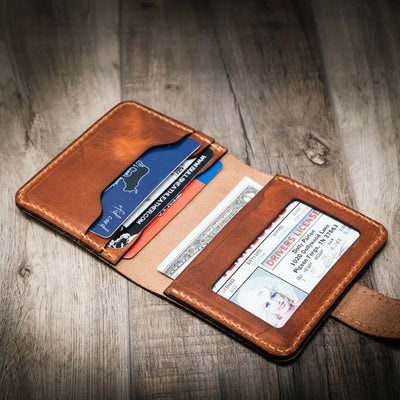 Victory Ladies Minimalist Wallet - Chestnut Bull Sheath Leather