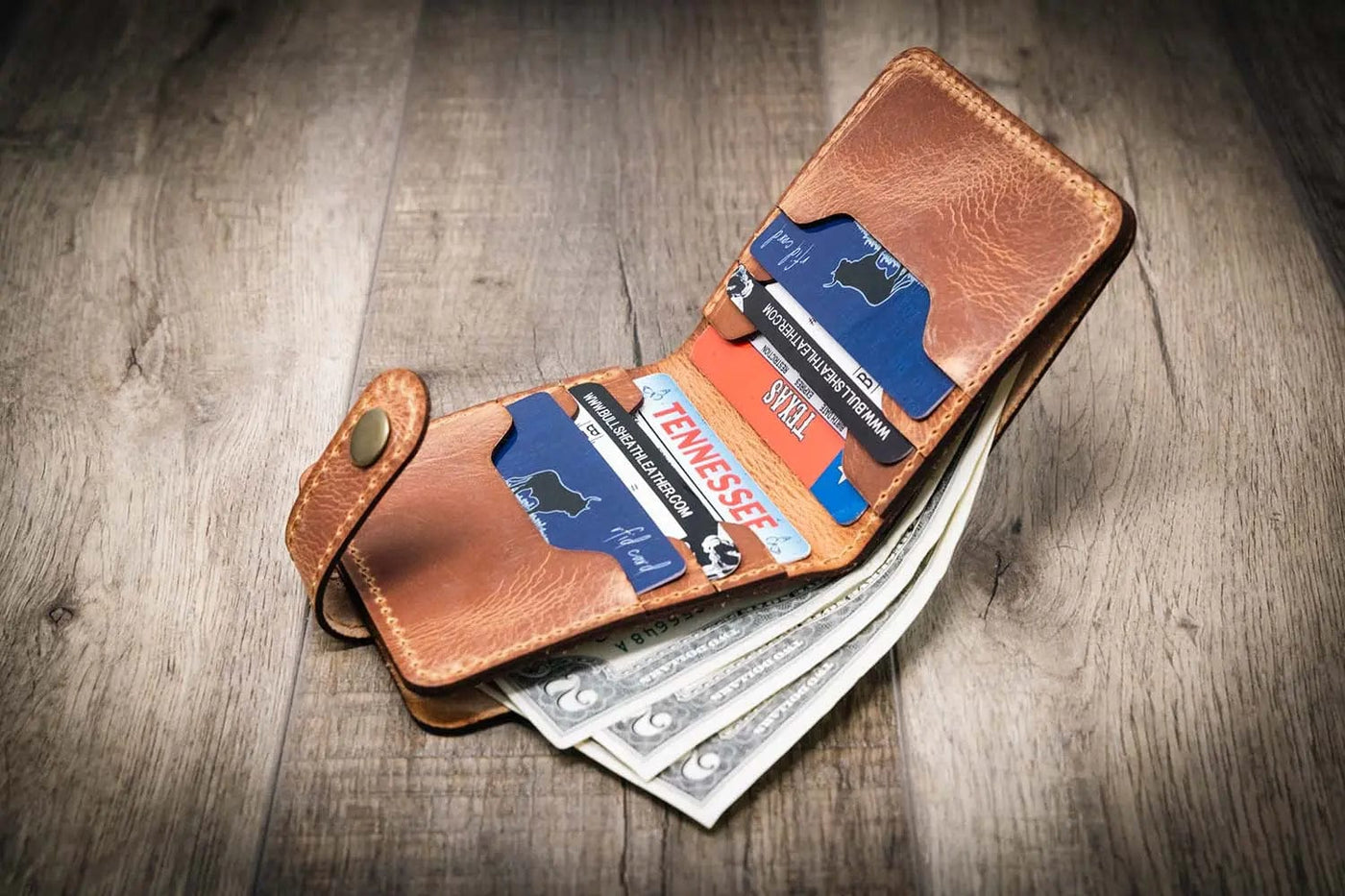 Glory Snap Bifold Wallet - Saddle Tan Bull Sheath Leather