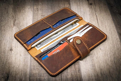 Sunshine Ladies Long Wallet - Walnut Bull Sheath Leather