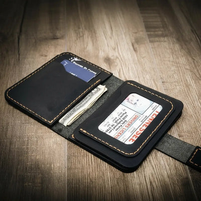 Badge Vertical Wallet - Black