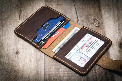 Victory Ladies Minimalist Wallet - Walnut Bull Sheath Leather