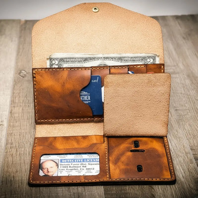 Badge Clutch Wallet - Chestnut