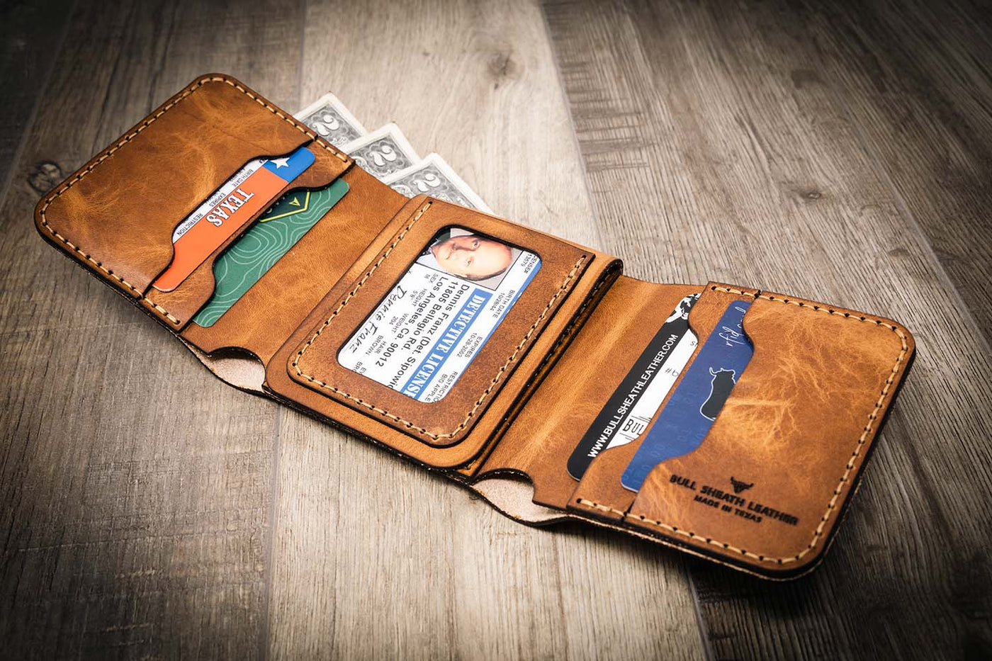 Badge wallet for police