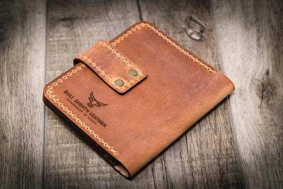 Victory Ladies Minimalist Wallet - Walnut Bull Sheath Leather