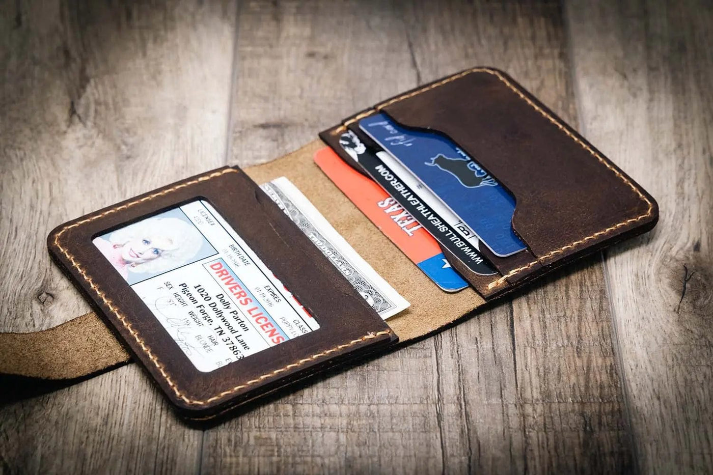 Victory Ladies Minimalist Wallet - Walnut Bull Sheath Leather