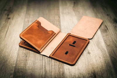 Federal Badge Wallet Small - Chestnut Bull Sheath Leather