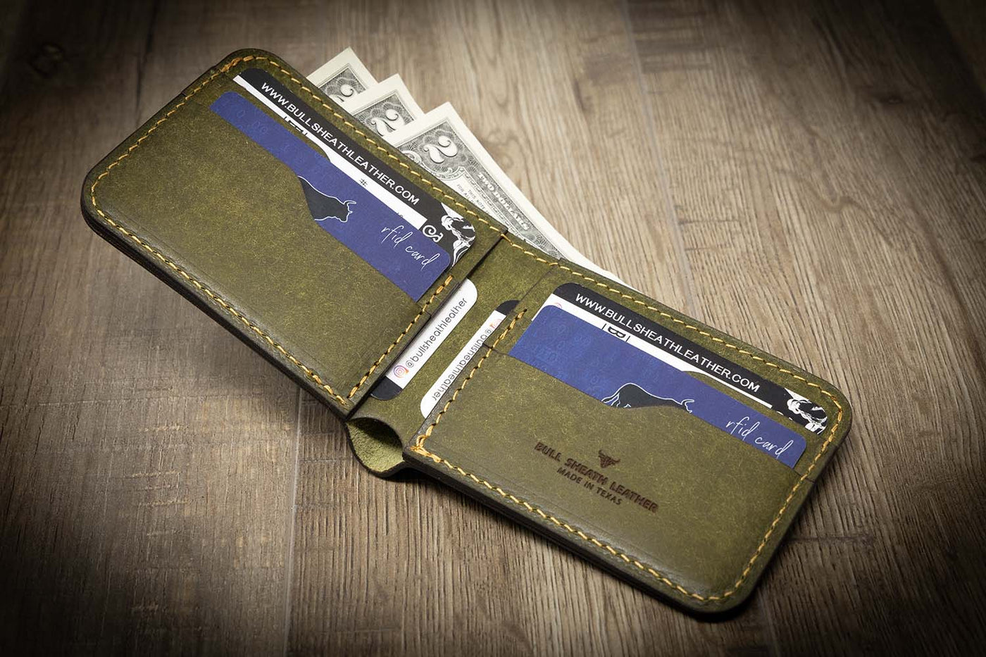 Bifold Leather Wallet - Green