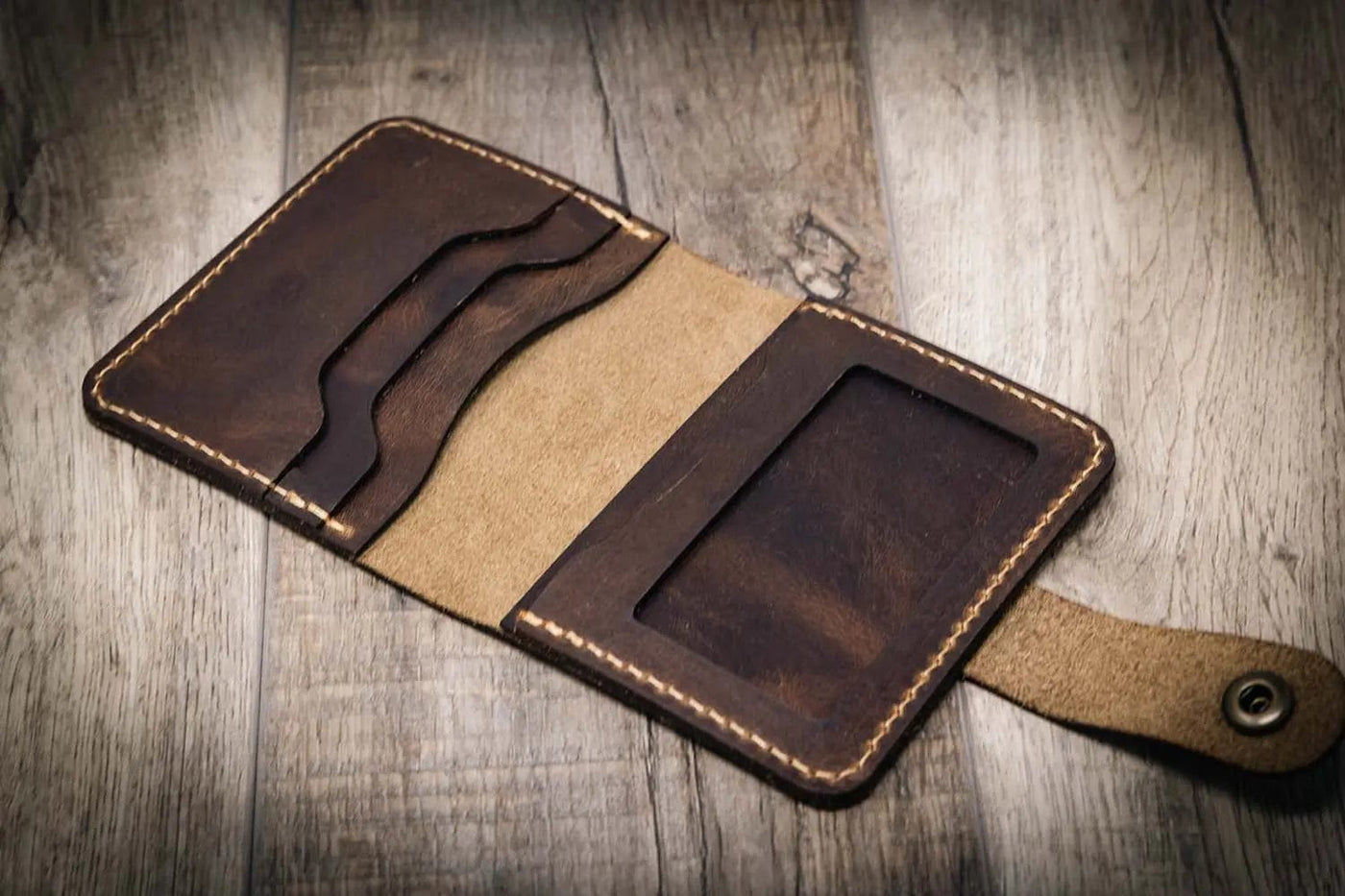 Victory Ladies Minimalist Wallet - Walnut Bull Sheath Leather