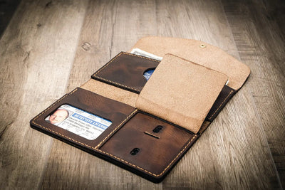 Badge Clutch Wallet - Walnut Bull Sheath Leather