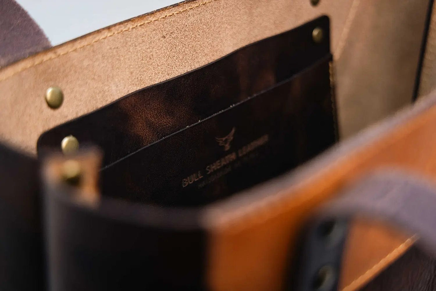 The Naomi Leather Tote Bag - Walnut Bull Sheath Leather