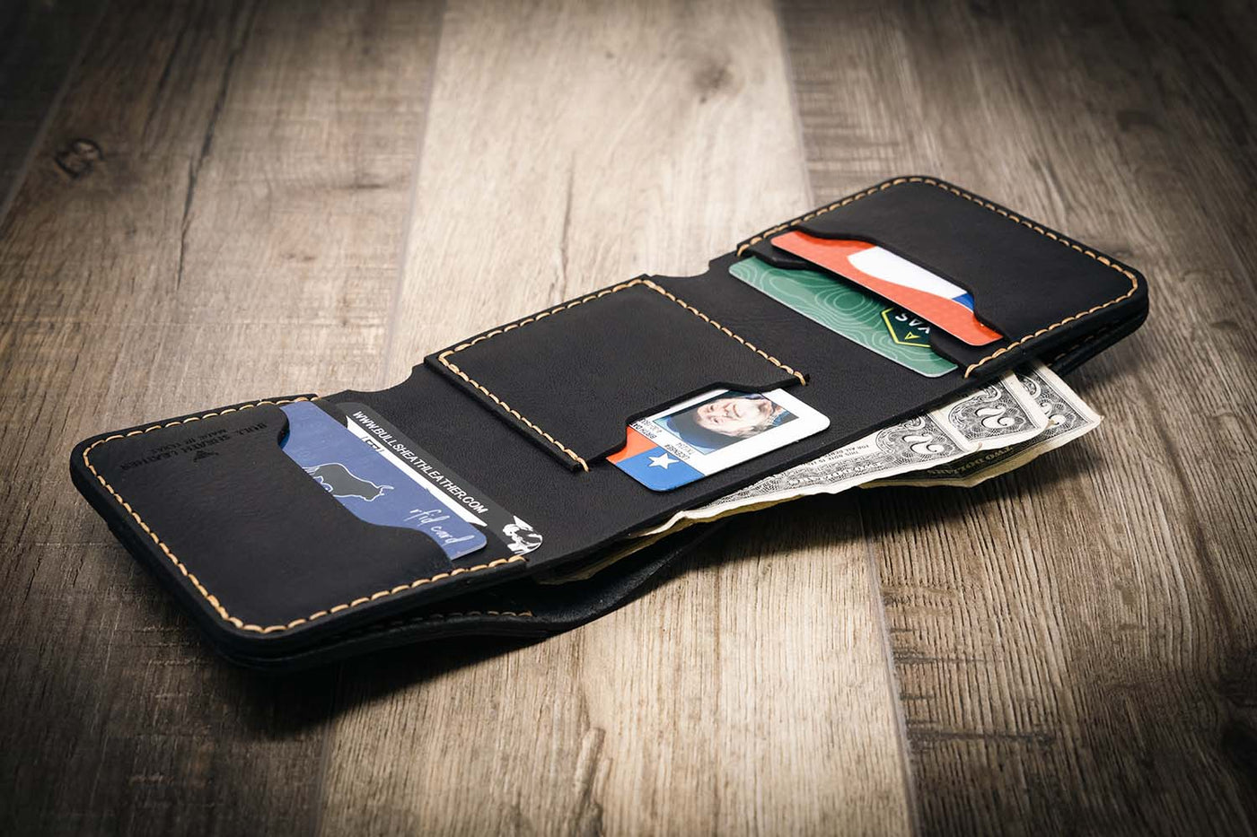 Mens Western Trifold Wallet in black